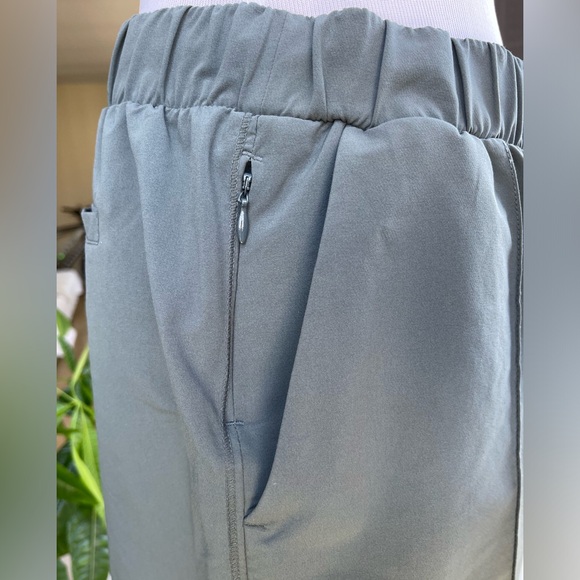 Zella Running Shorts in Khaki Green, M - Picture 10 of 16